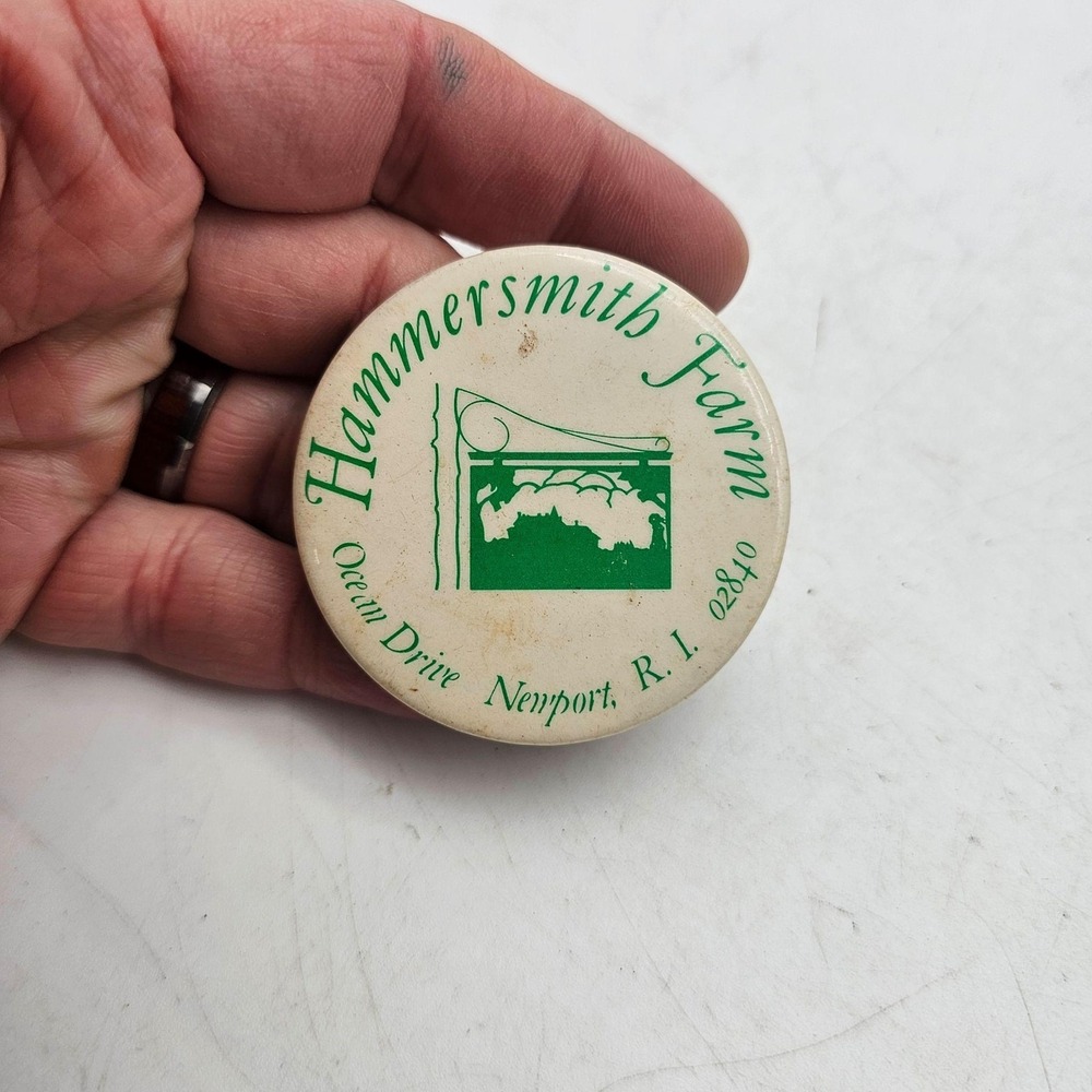 Vintage Hammersmith Farm Newport Rhode Island Pinback Button Ocean Drive RI